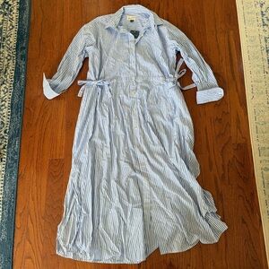 Universal Thread Blue and White Striped Shirt